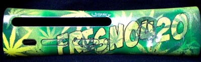 This plate was made by XBA member SpaceGhost2K for gamertag Fresno420. The plate was autographed February 26, 2009 by Cheech Marin and Tommy Chong, backstage after the 