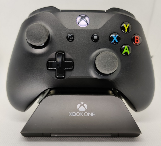 Evil Controller Master Mod Xbox One Controller Review by Kirby Yablonski -  XboxAddict.com