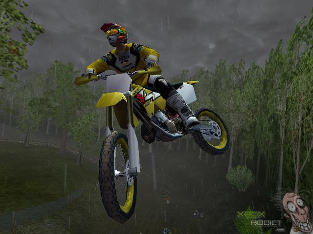 MTX Mototrax para Playstation 2 (2004)